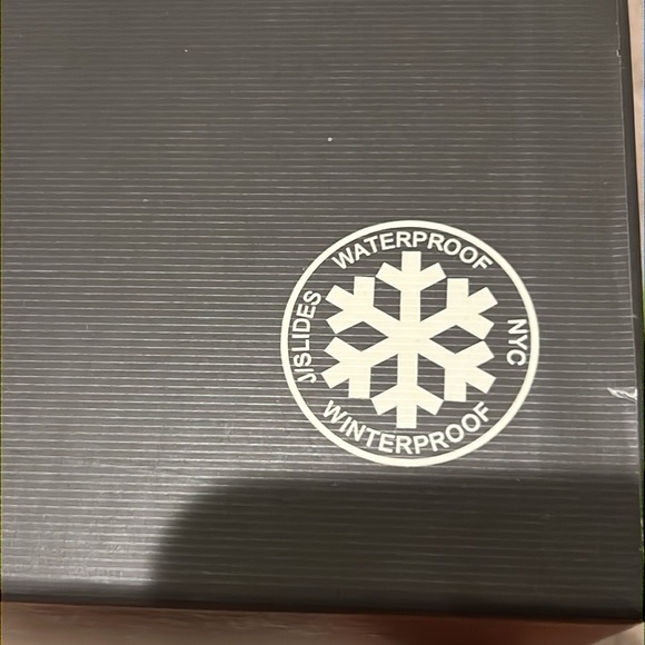 NWOT J/SLIDES Ninka Gold Metallic Waterproof Sneaker - Picture 12 of 12